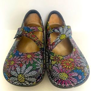 Algeria PG Lite Mary Jane Floral Clogs